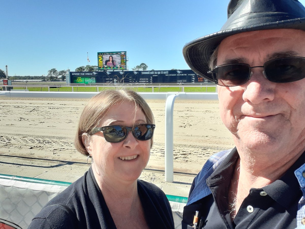 Joe_Greyhound's tweet photo. Wifey &amp; I came to @TampaBayDownsFL  for the 1st time hoping to see a friend face, and Lo &amp; Behold, look who is watching over our shoulder!!!! @RenCarothers 
Wish you were here live....
p.s. any pedi-geek info would be appreciated.... https://t.co/p8Q1V4FgMp