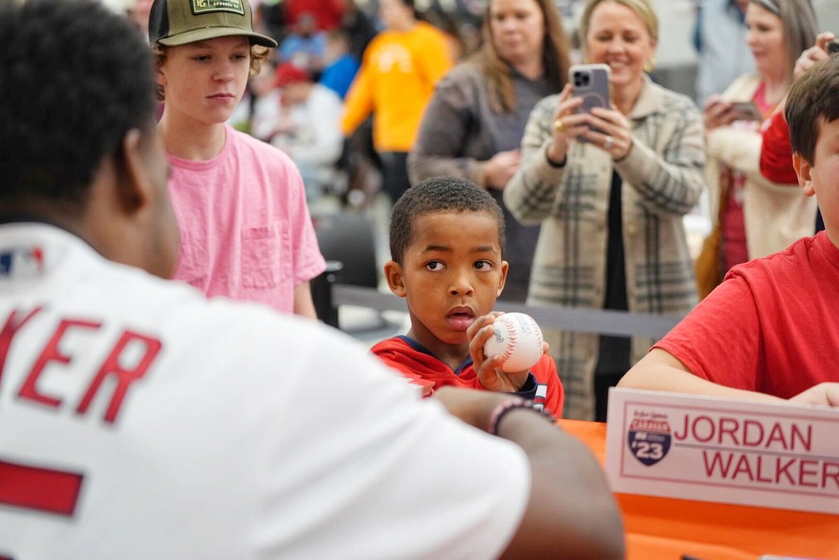 Cardinals's tweet photo. The future is here!
๐Dyersburg, TN
#CardsCaravan ๐ https://t.co/NSgHeUxmYN