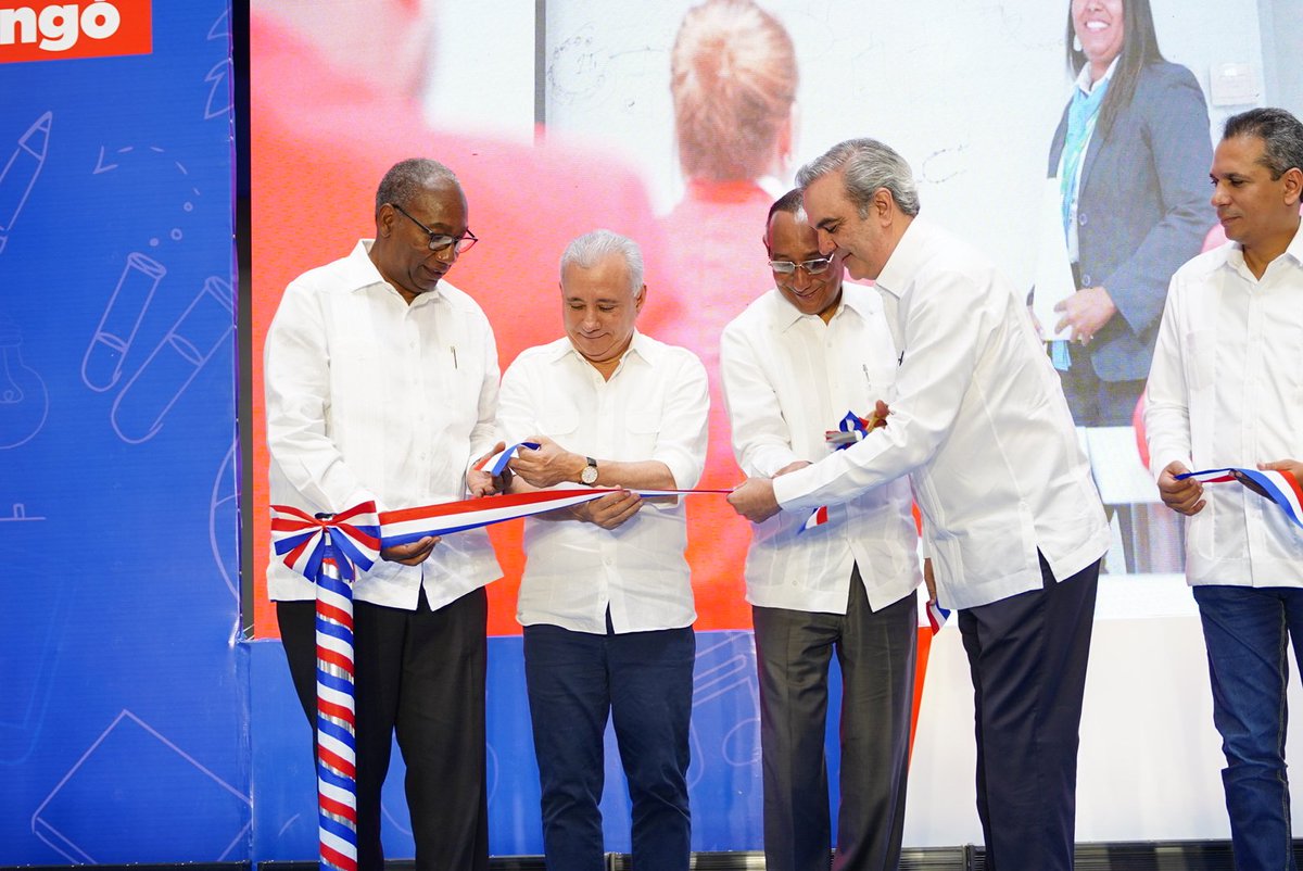 Santo Domingo Norte ya tiene mayores accesos a una educación superior de calidad, muy cerca de ellos. 

Agradecemos al presidente de la República <a href="/luisabinader/">Luis Abinader</a> por permitirnos llegar a los lugares donde se necesite la UASD.
¡La expansión continua! 

#Educacionaunmetrodeti