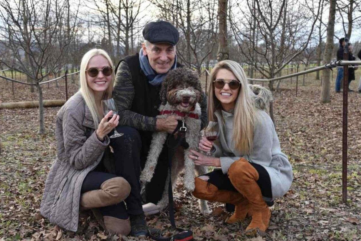 The penultimate day of the #NapaTruffleFest is here. Today's schedule: 

📍 A wild mushroom foray in a #NapaValley forest

📍 A winery-hosted lunch, cooking demonstration, &amp; truffle dog demonstration @ #ArtesaWinery

Delicious times await! bit.ly/2Pdc4if #TruffleFest