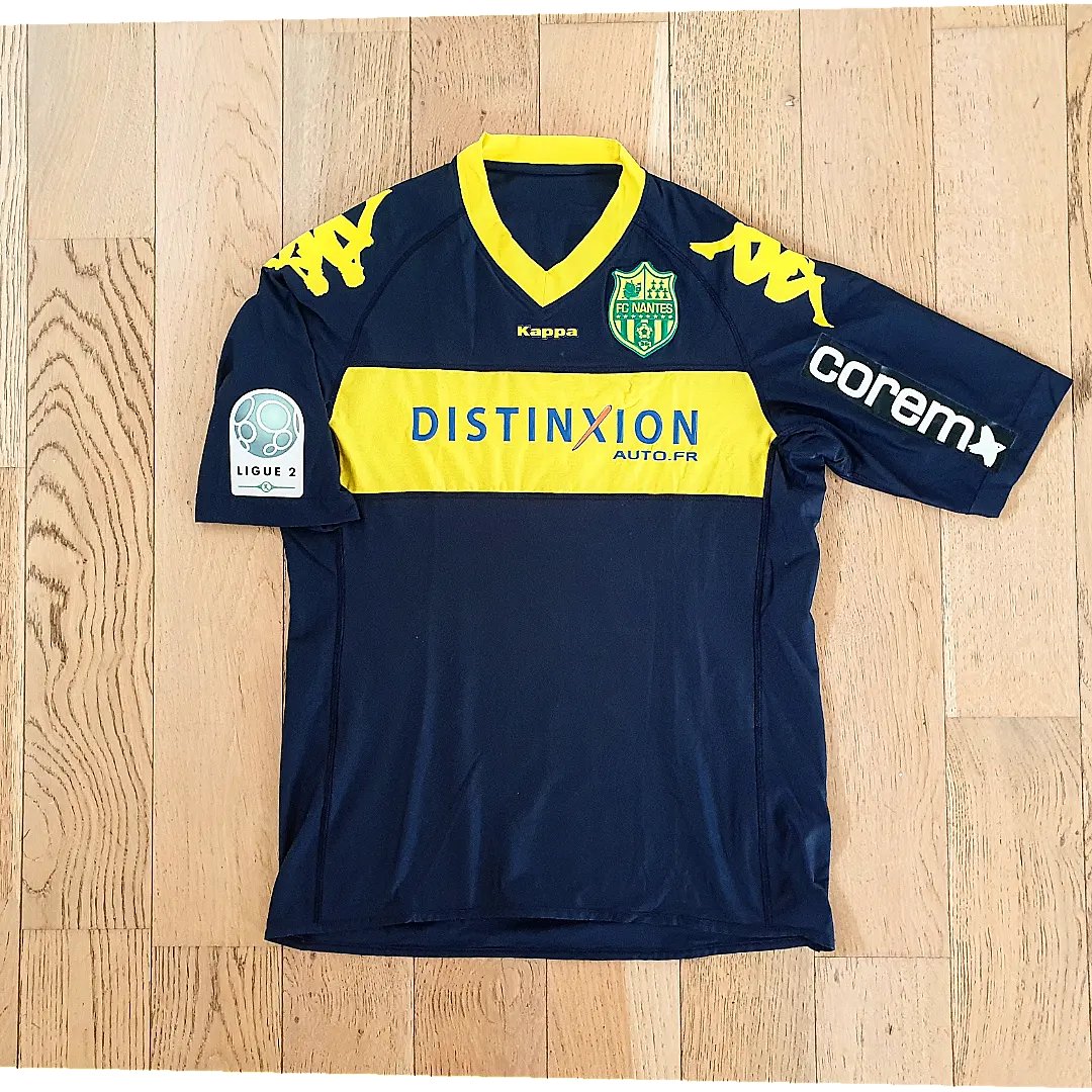 maillotsfcn's tweet photo. Maillot porté par Bruno Cheyrou lors du match Grenoble - FC Nantes le 4 mars 2011
#fcnantes #fcn #maillot #maillotfoot #maillotporté #matchworn #cheyrou #brunocheyrou #kappa @FCNantes https://t.co/XAJFk7OREx