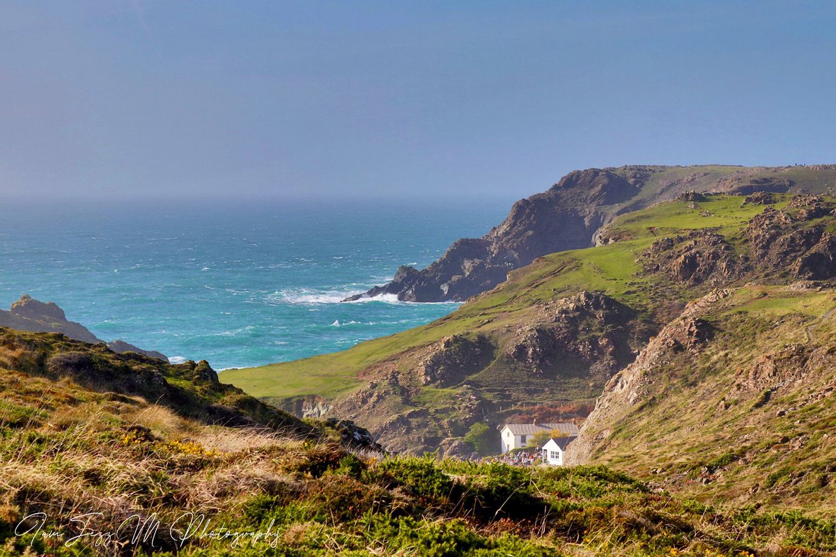 iamjezzmpgraphy's tweet photo. One of my favourite coastal locations in the UK and Cornwall, from back in October when I last visited.
.
#cornwall #kynance #kynancecove #kynancecovecornwall #nationaltrust #thelizard #thelizardcornwall #cliffs #rocks #jurassic #beach #surf #sea #coast #england #uk #2022 #canon https://t.co/HG2APigJC2
