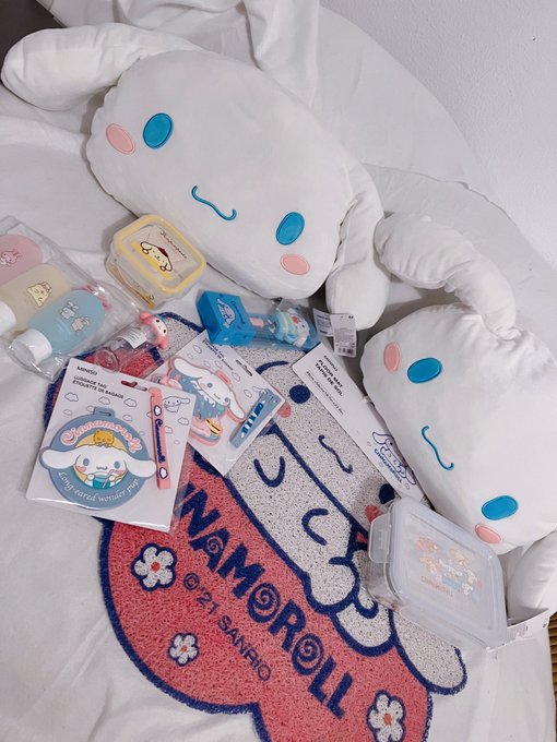 The amount of effort that was put in to get these items 😭❤️ special thanks to my friends https://t.c