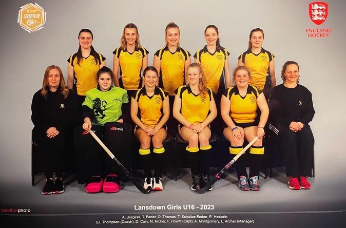 LansdownHockey's tweet photo. Our U16 Girls are 3rd 🥉 in the UK representing Gloucestershire &amp; @EH_West in the @EnglandHockey Super 6’s Indoor National Finals yesterday.
They pulled it out of the bag the entire day and were an absolute pleasure to travel to Nottingham with 🦁

Full report on FB &amp; Insta https://t.co/EupcSr6IYt