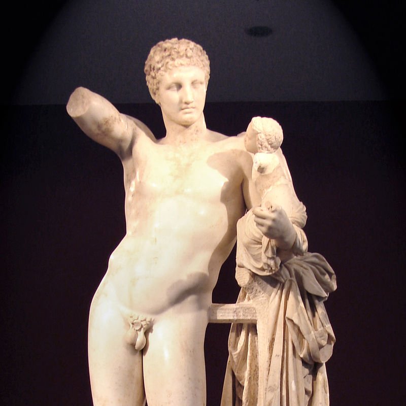 @tzoumio Magnificent, yet looking at the work of Praxiteles 200 years later, one can only marvel at the qualitative leap made by the Greeks in such a short time. Extraordinary.