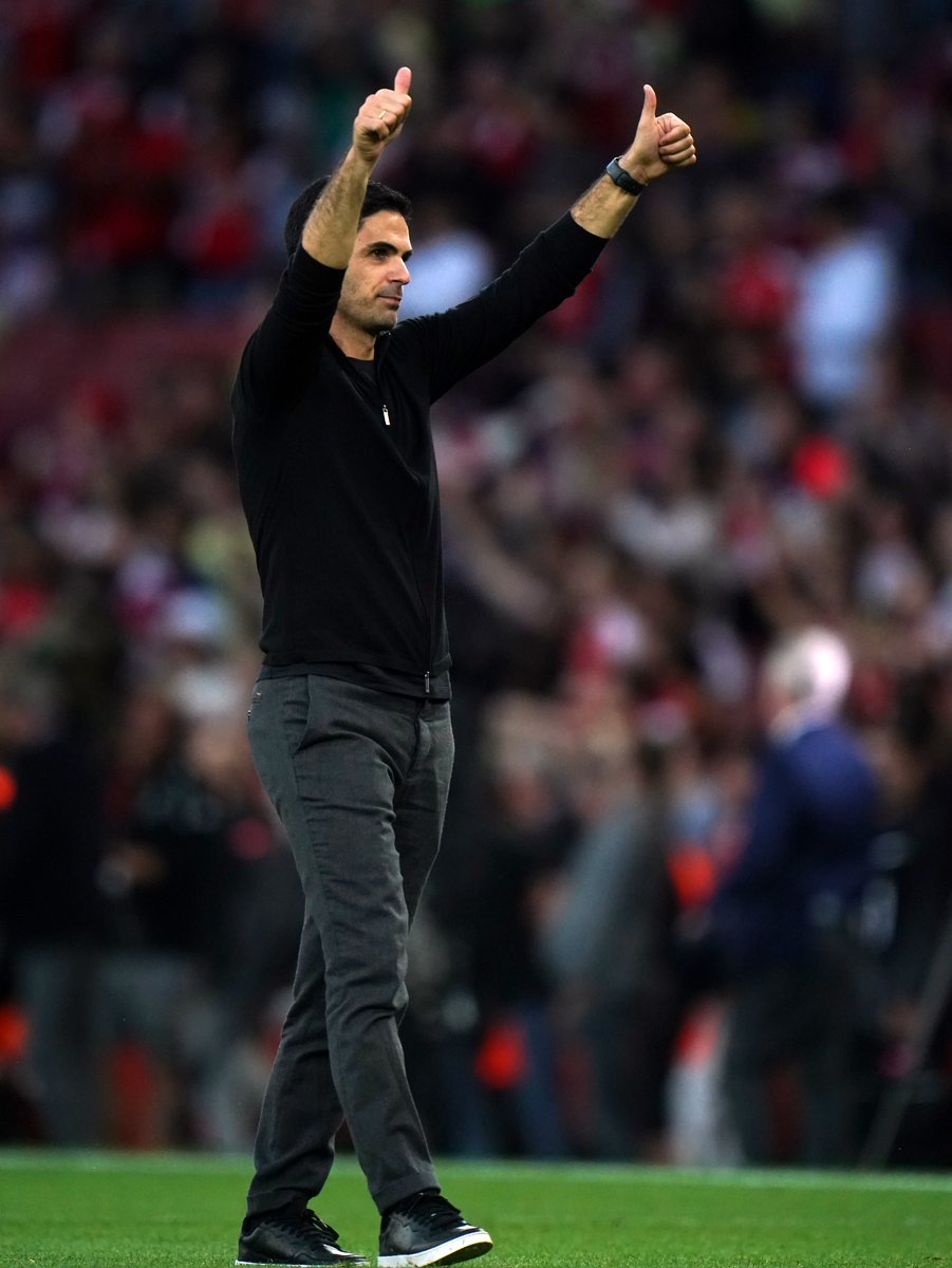 SkySportsStatto's tweet photo. Arsenal beat Tottenham home &amp; away in a @premierleague season for the first time since 2013-14 when Mikel Arteta was in their midfield #TOTARS https://t.co/rUFjRtG3Df