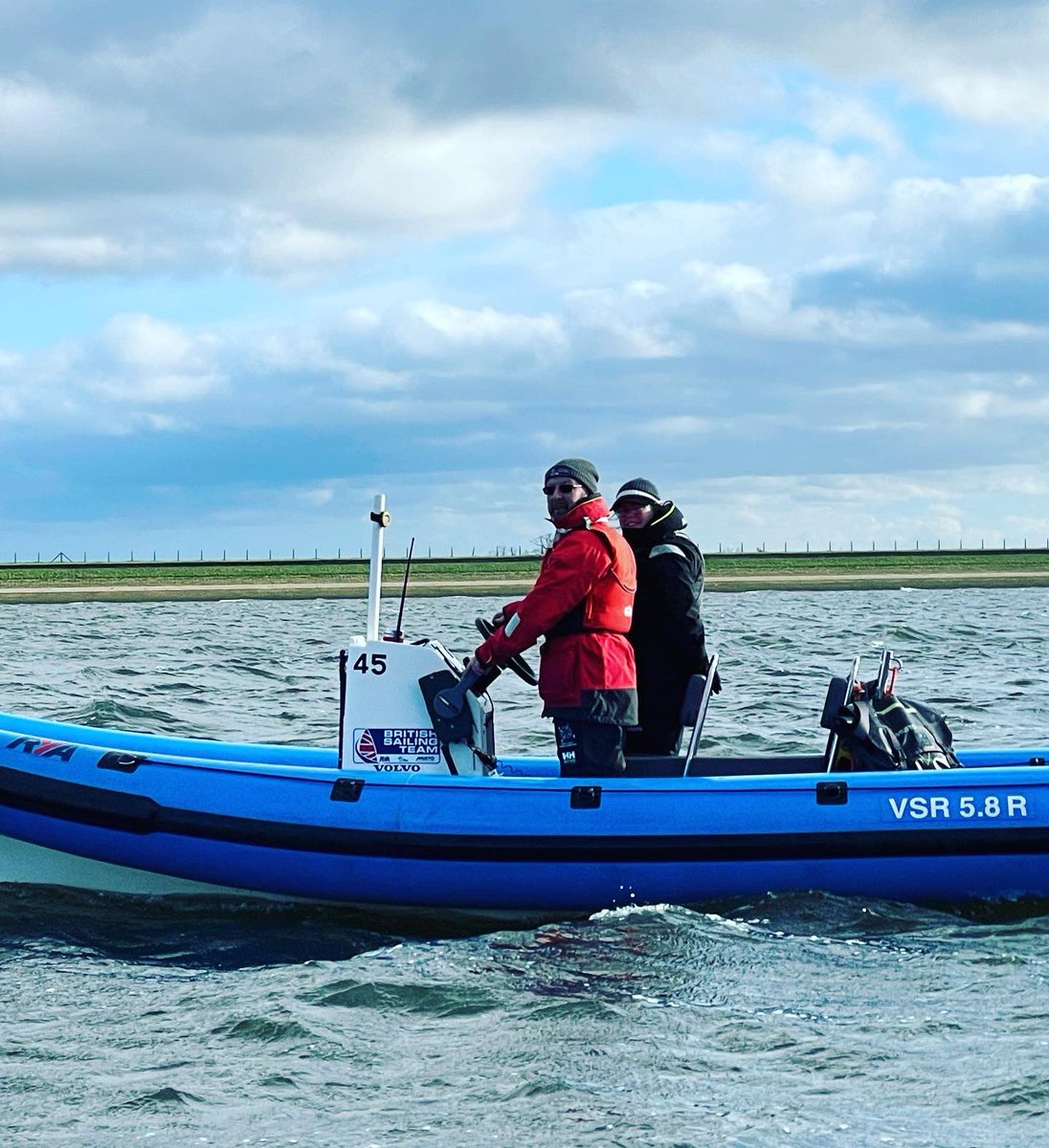 AlanBaser's tweet image. Umpiring the National Match Racing Qualifier this weekend at QMSC was a very cold affair😅