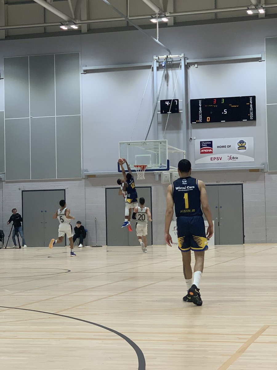 CheshNixNation's tweet photo. Q3 | Phoenix throwing out the fire as they hold their advantage at 39. 104-65 #BritishBasketball #KnowOurName #DefendTheTrophy https://t.co/pl4JFXDdHg