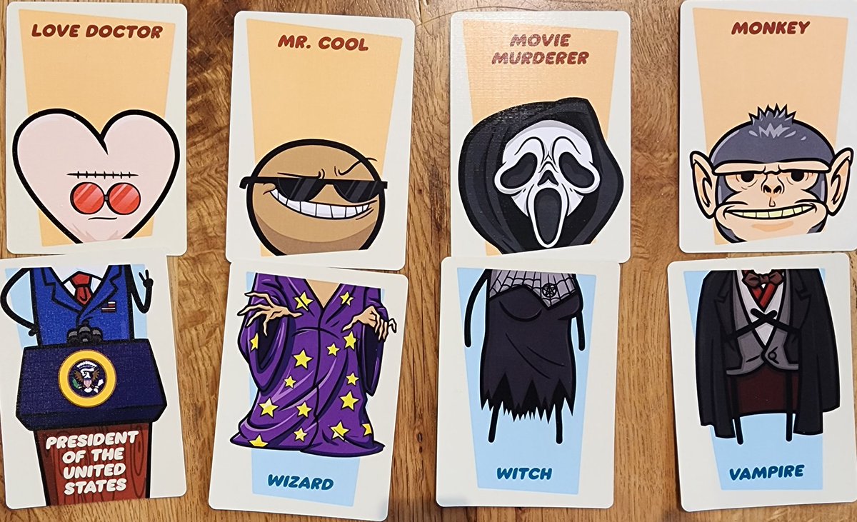 JonahFalcon's tweet photo. Which one will you date?

#MasterDater

@Explosm https://t.co/sJKaxn9IZ1