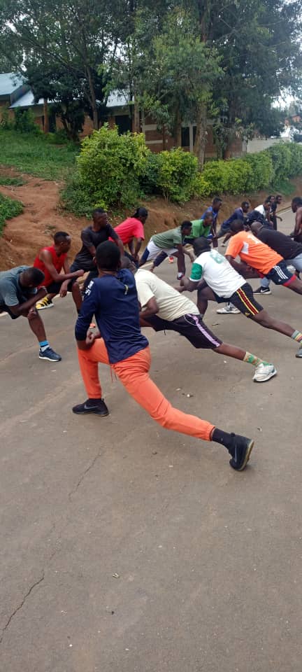 KacyiruNYC's tweet photo. none mu murenge wa kacyiru habqye sport rusange y urubyiruko aho hibanzwe ku rugendo rw amaguru ndetse n imikino nkorora mubiri i @Kacyirusector @GasaboYouth #Kigaliyouthfestival https://t.co/3TLVhX1Mez