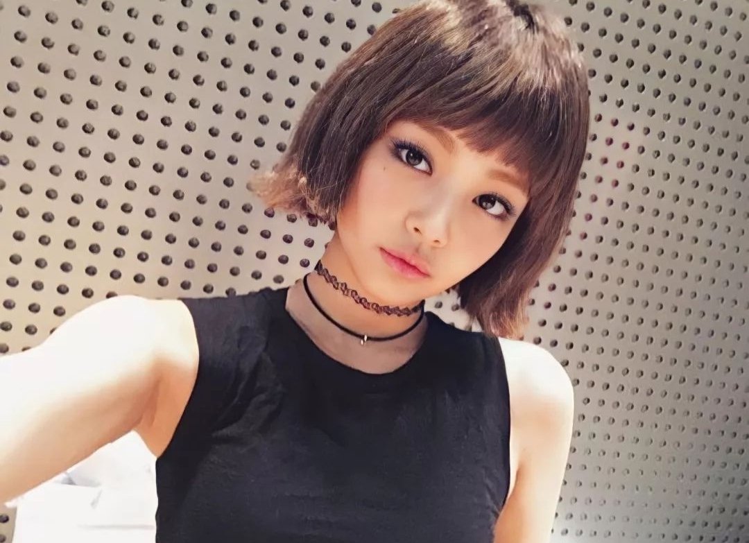 jeonjayky's tweet photo. Jennie'nin bu fotoğrafını kimsenin görmediğine yemin edebilirim... bende dahil https://t.co/6eWWqNsFuQ