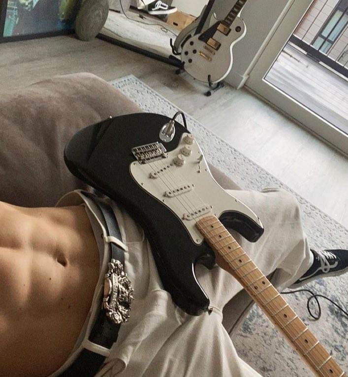 ᅠ
        so i love when you call unexpected
‘cause i hate when the moment’s expected.
                     #seductivesunday.