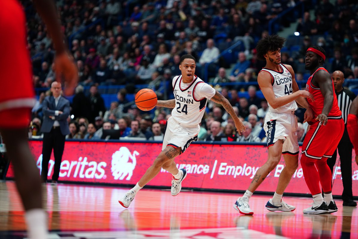 UConn Men's Basketball tweet media