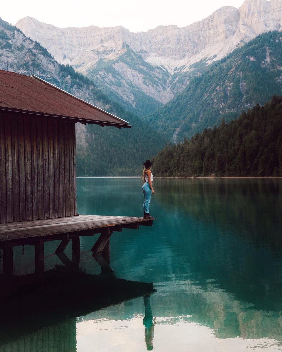 Waking up in the mountains 🤍