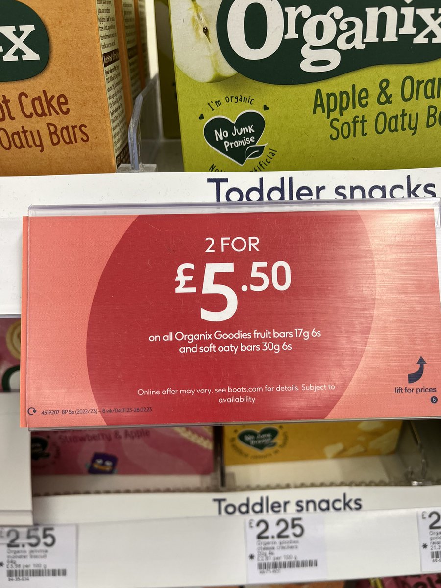 EmmaAnnSwain's tweet photo. So @BootsUK your offer is ridiculous! Means you spend more not less… https://t.co/PnIQ94zJUz