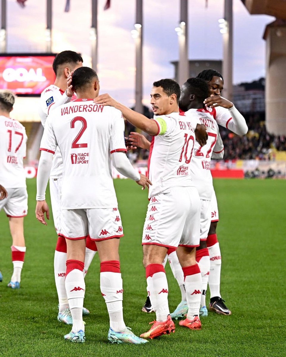 WissBenYedder's tweet photo. My garden. My team. My brothers. My kingdom 👑❤️🇲🇨 #DAGHE https://t.co/Nlzr80qQLS