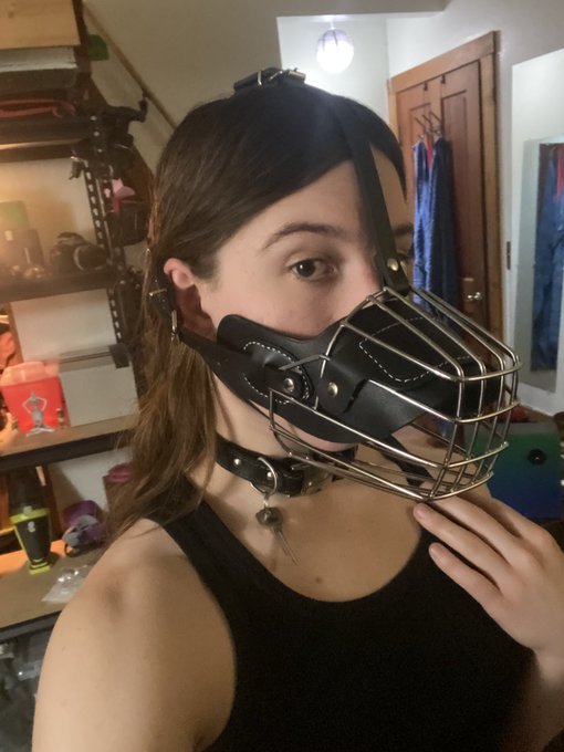 these showed up in the mail recently... https://t.co/nq3xb15Yso