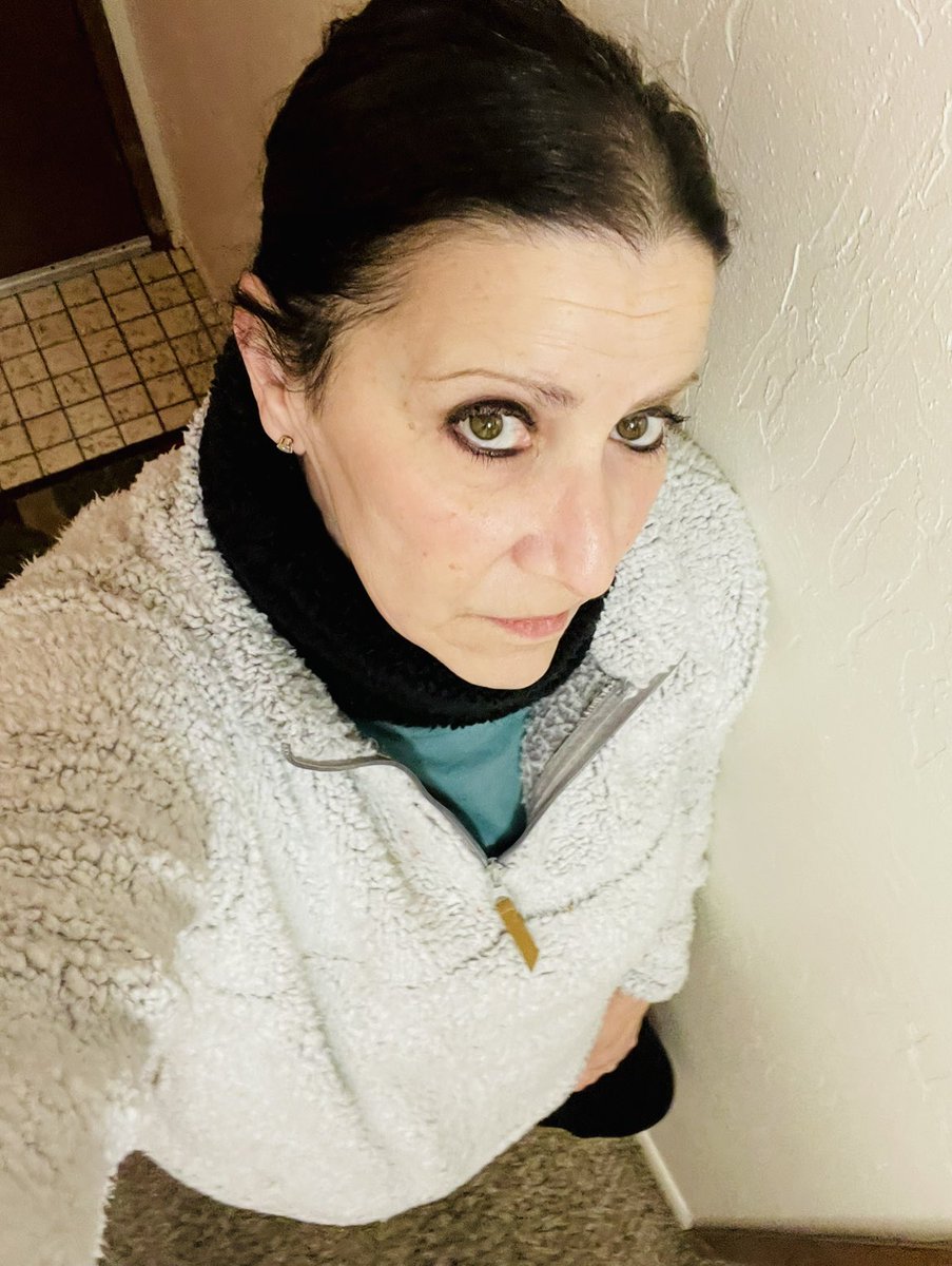 Mimiismimi2's tweet image. Do you ever feel like your living in the 5th Dimension?

Taking my new boots out for a walk at the bay, before it rains… listening to music …
#GetOutside #TakeANewsBreak #PrayToJesus 
🙌🏼🤩❤️❤️❤️
🎧 🎶

youtu.be/kjxSCAalsBE