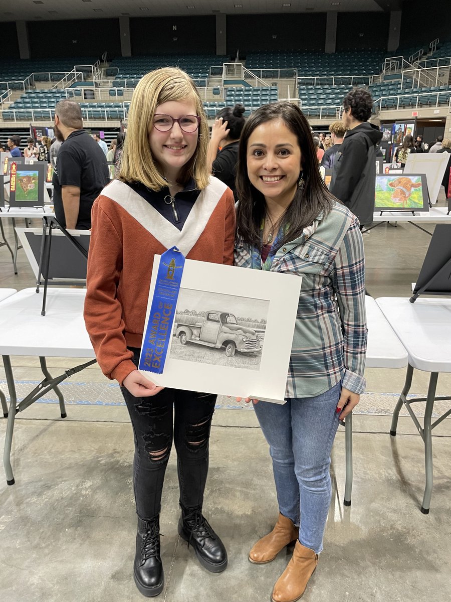 HaskettJH's tweet photo. Congratulations to our amazing Husky Artists on their recognition in this year’s KISD Rodeo Show. We are so proud of their hard work. 🎨 
#WeAreHaskett https://t.co/4zMrYp3mV8