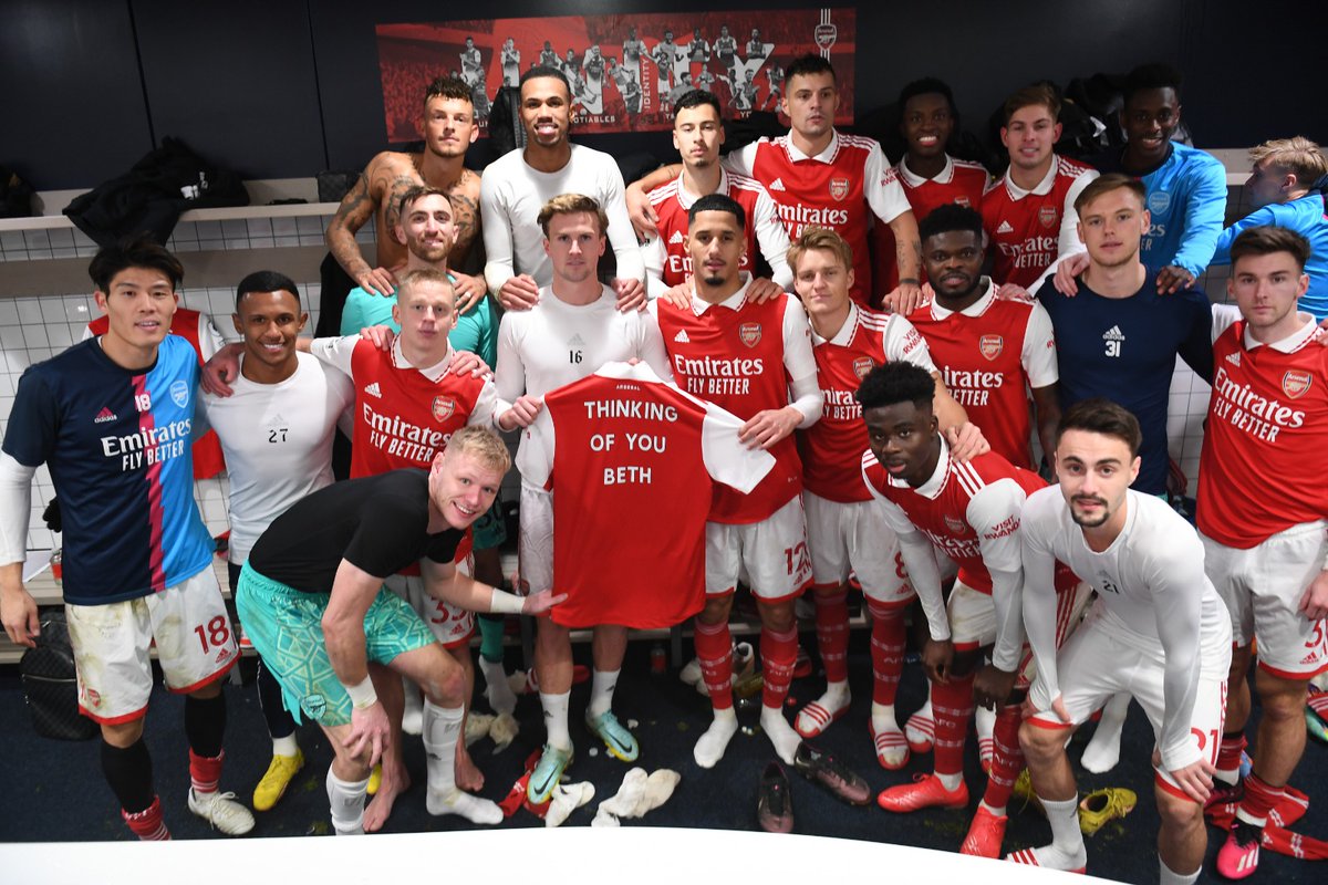 Arsenal's tweet photo. ❤️ @bmeado9 https://t.co/p2rN1kR1GB