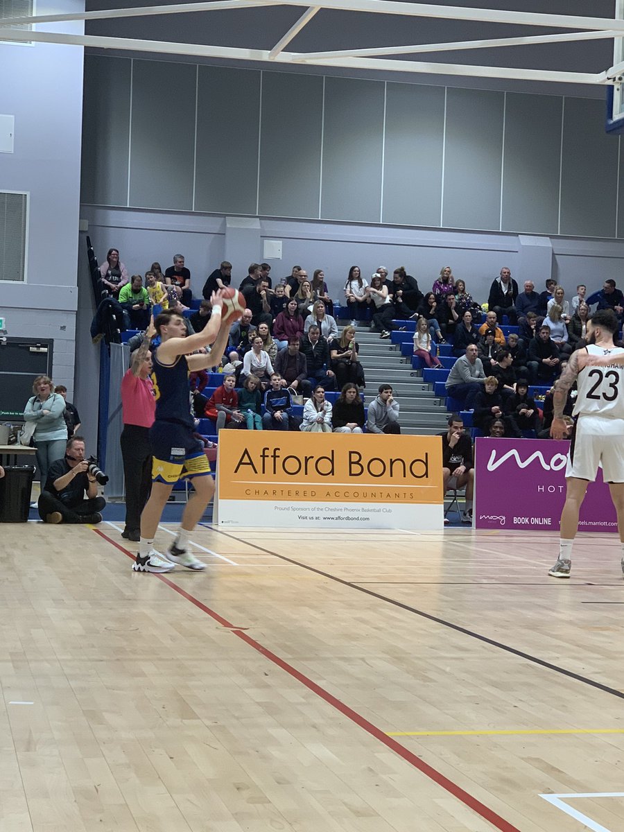CheshNixNation's tweet photo. FT | Phoenix see of the Hoods 129-80 and progress to the next round where Surrey are waiting! #BritishBasketball #KnowOurName #DefendTheTrophy https://t.co/VQBpSWQ0yc