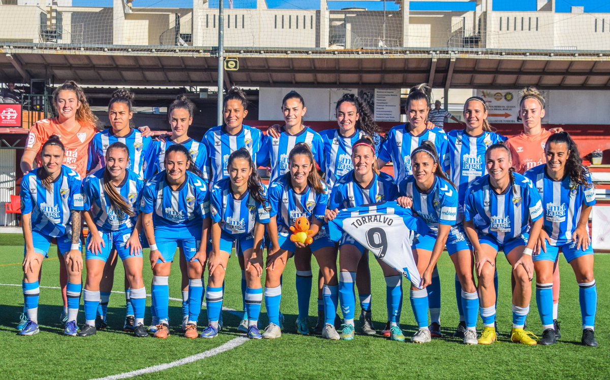EQUIPAZO...💙🤍
Hoy no hubo suerte...
Pero sin duda os mereciais los 3 puntos por el trabajo realizado hoy...👏