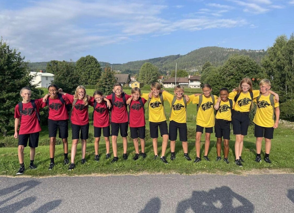 SectionSuedoise's tweet photo. Missa inte att följa Svenska Sektionens Eliott de Lubersac på äventyr i Wild Kids 2023! @cmorefilm #SectionSuedoise #WildKids #WildKids2023 @TV4 Heja Eliott! https://t.co/zPCwvG0h63