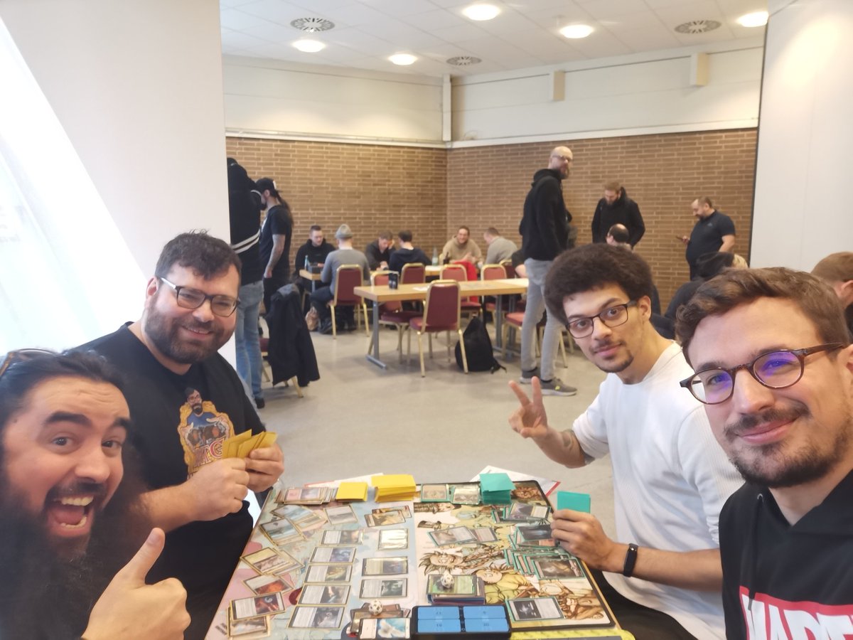 Usagi🚀 (@usagi_ug) on Twitter photo Danke an <a href="/mtg_malone/">MTG MALONE | MALONEHAMMER 40K</a>, @MtGmitPatrick und Malcolm für die coole Runde!
#Jahresendevent #DACHMtG Danke an <a href="/mtg_malone/">MTG MALONE | MALONEHAMMER 40K</a>, @MtGmitPatrick und Malcolm für die coole Runde!
#Jahresendevent #DACHMtG