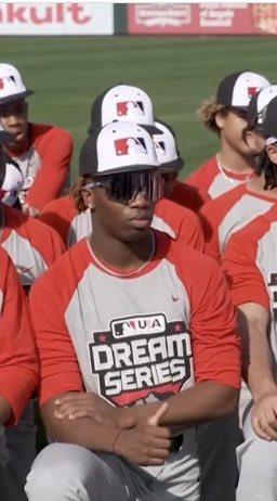 RealbryceC's tweet photo. Taking it all in. @MLBDevelops @kellhsathletics @Official_ECB #praiseGod🙏🏽#mlbmindset✋🏾🛠 https://t.co/6ocyrIDfYA