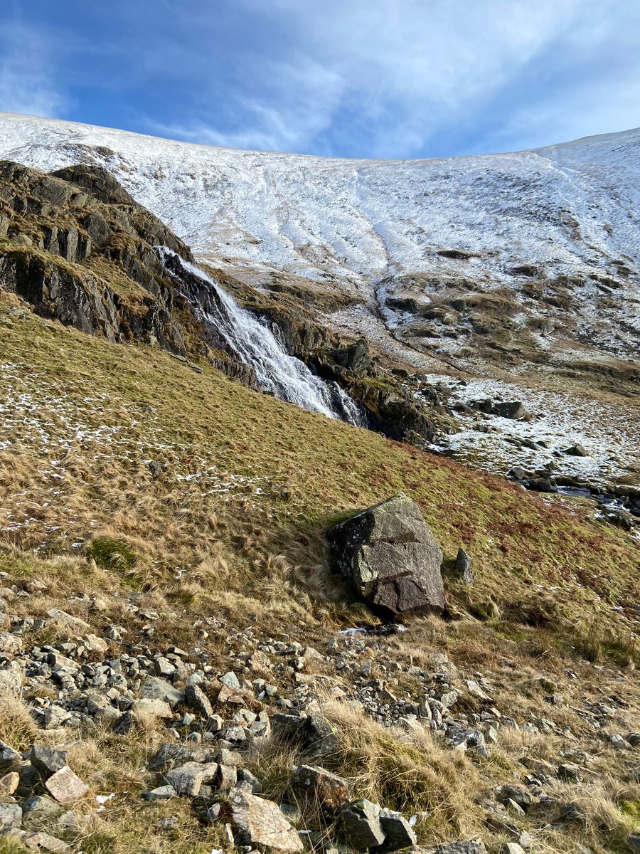 DansGall's tweet photo. First trip of the year to the lakes 📍 Grisedale Tarn https://t.co/5Kdg3fmewV