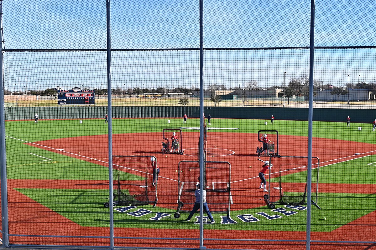Slugging Eagles (Allen HS Softball) tweet media