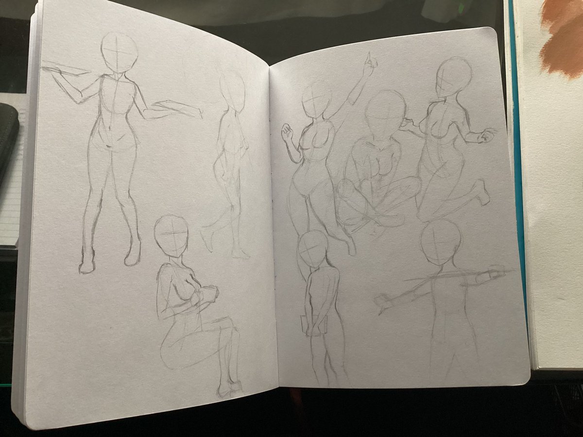 DGS_Brownie's tweet photo. A couple of pose sketches
#traditionalart #traditionalsketch #posestudy #sketch #sketchbook #art #sketches #dailyart2023 https://t.co/uYIy8qgKOI