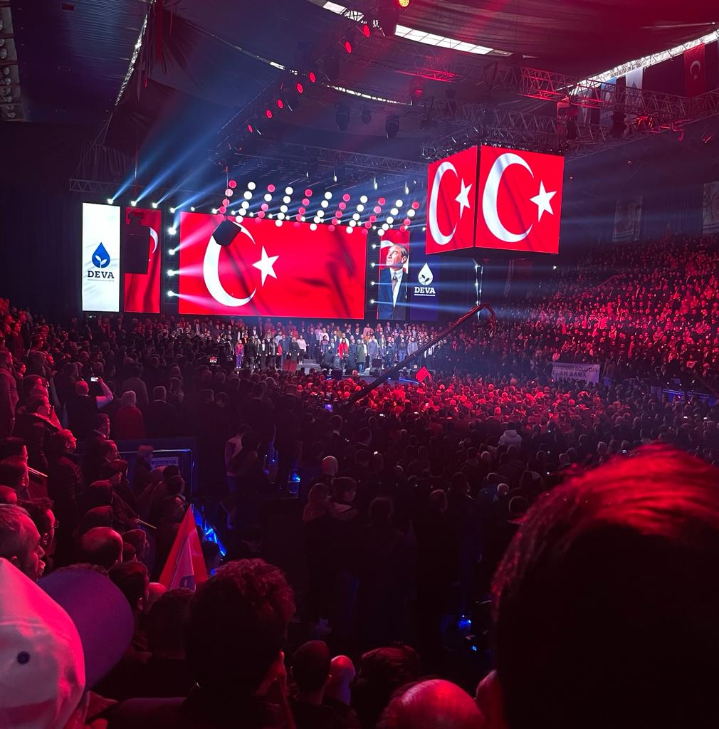 Tweet bu kadar <a href="/devapartisi/">DEVA Partisi</a> <a href="/alibabacan/">Ali Babacan</a> <a href="/erginsadullah/">Sadullah Ergin</a> <a href="/avidrissahin/">Av. İdris Şahin</a> <a href="/emin_ekmen/">Mehmet Emin Ekmen</a>