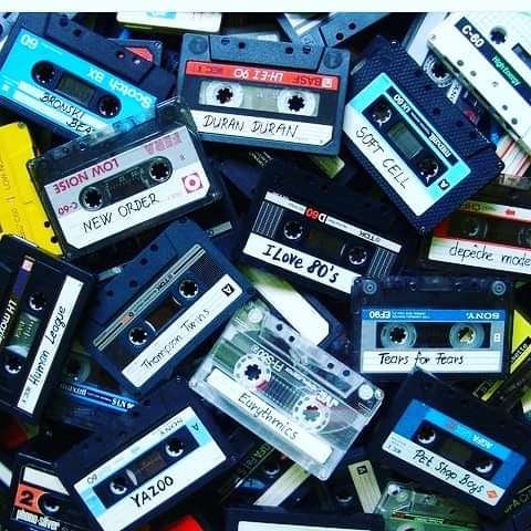 mysilentamy's tweet photo. @mysilentbravery Where Do We Go from Here.๐๐ต Great show! ๐ I loved the new music and waiting for the new album. I'm know how much music has influenced my life. I was just reminiscing on how I used to give mixed tapes to people who were important to me. #Mixedtapes #SoundtrackofOurLives https://t.co/XPfXrCffMF