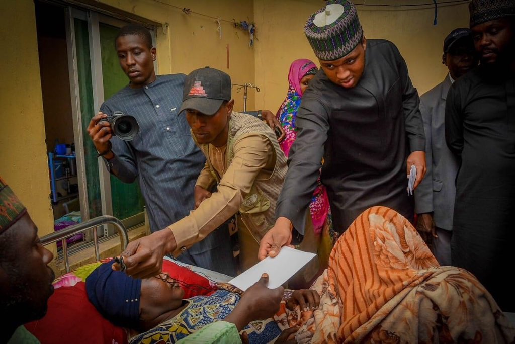 TinubuMediaS's tweet photo. Tinubu's Son, Seyi storms Maiduguri, participates in Youth Mandate Group's community outreach

...pays homage to Borno State Governor and Shehu’s of Borno https://t.co/4gsv9kbPG9