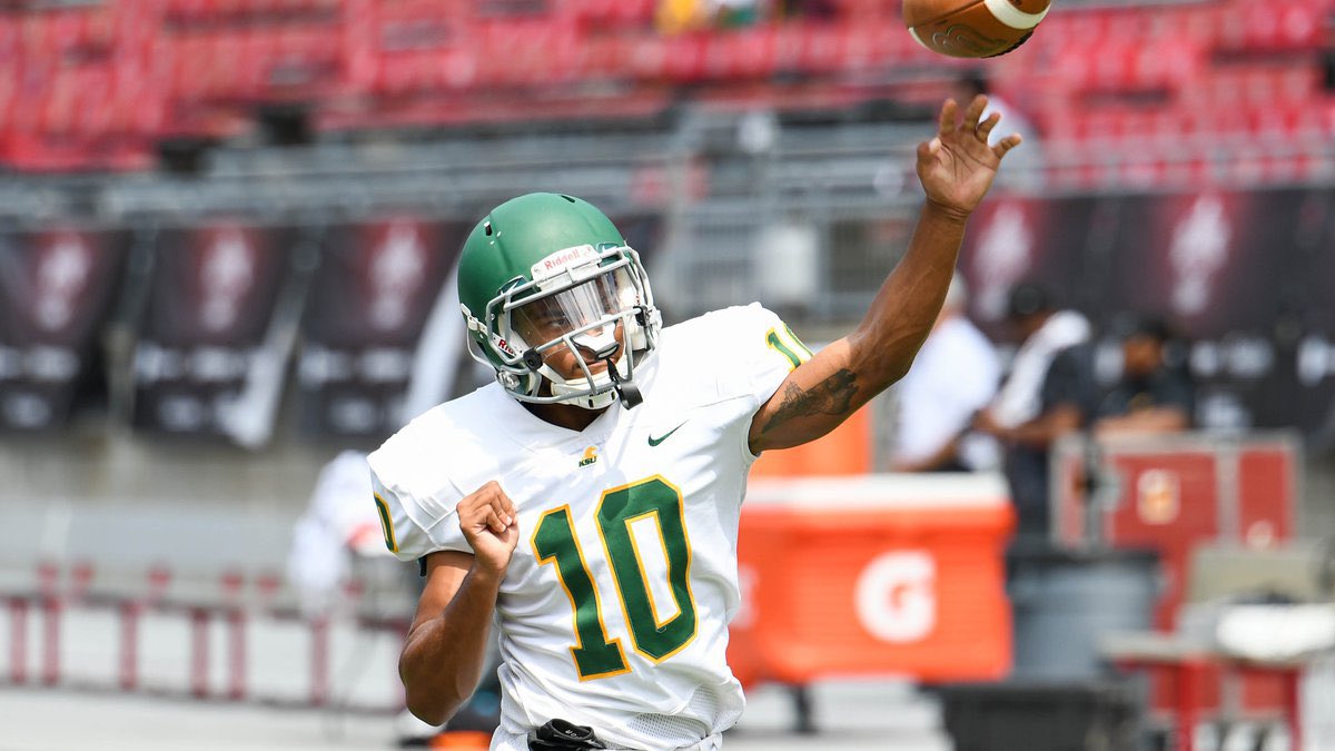 After a great senior showcase and talk with <a href="/coachfoley1/">Craig Foley 🏈</a> im honored to say Kentucky State University has offered 🤍🐎 <a href="/CoachNinoDBE323/">Anthony White</a> <a href="/59bizzy/">Coach Bryson Johnson</a> <a href="/SeanCleasant/">Sean Cleasant Jr.</a> <a href="/KasaunWall/">Ka’Saun Wall</a> <a href="/AthertonFootbal/">Atherton Ravens Football Team</a> #AGTG #OneStepCloser