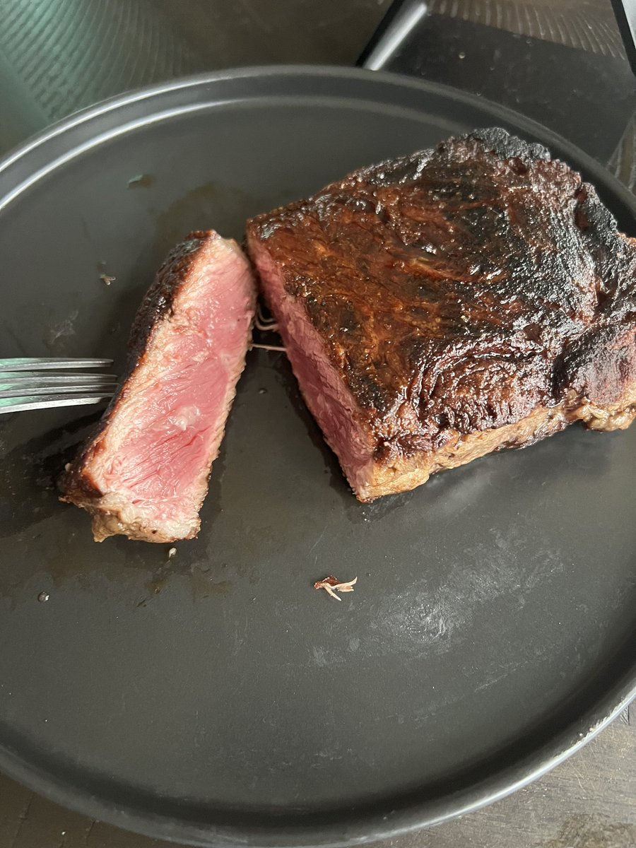 _Sfrank1109_'s tweet image. I love steak.