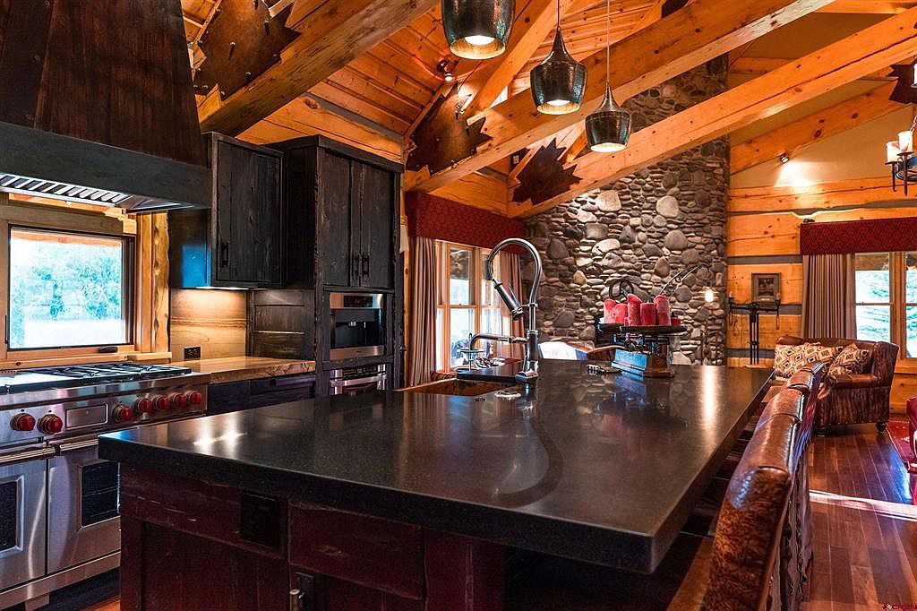 Barndominium & Farmhouses tweet media