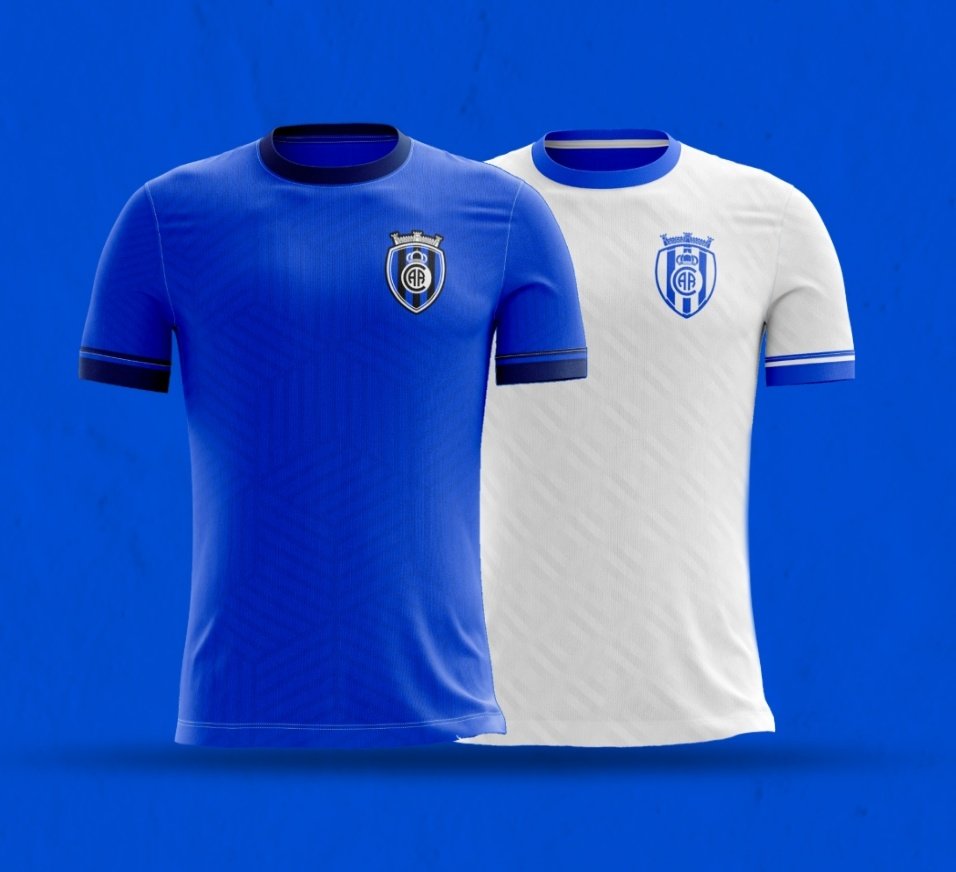 Ribeirense's tweet photo. META QUASE IMPOSSÍVEL! Mas vocês podem conseguir!

Se o Ribeirense alcançar 5k de seguidores HOJE até as 00h. Vou sortear uma dessas duas camisas para todo mundo que der RT aqui! 💙
(Com frete gratuito em) https://t.co/FB9XOGvqGa
