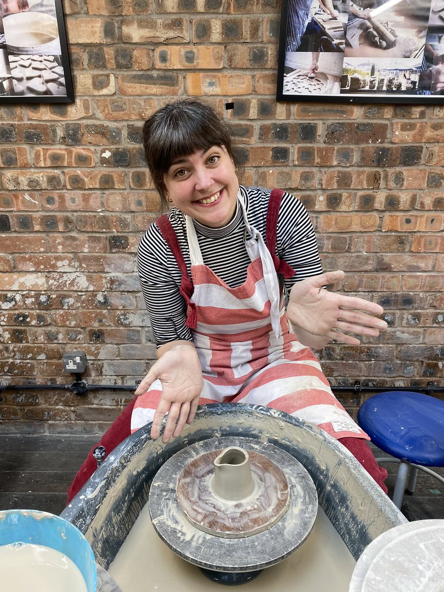 dimblebyceramic's tweet image. It’s time  #thegreatpotterythrowdown on #channel4 fancy trying your hand at the wheel take a look at our 5 star rated courses.
@UKBusinessHour @UKGiftHour @TheSBS_Crew @midsbusiness @StaffsUniBE @smallbizshoutUK @KeeleBusiness
