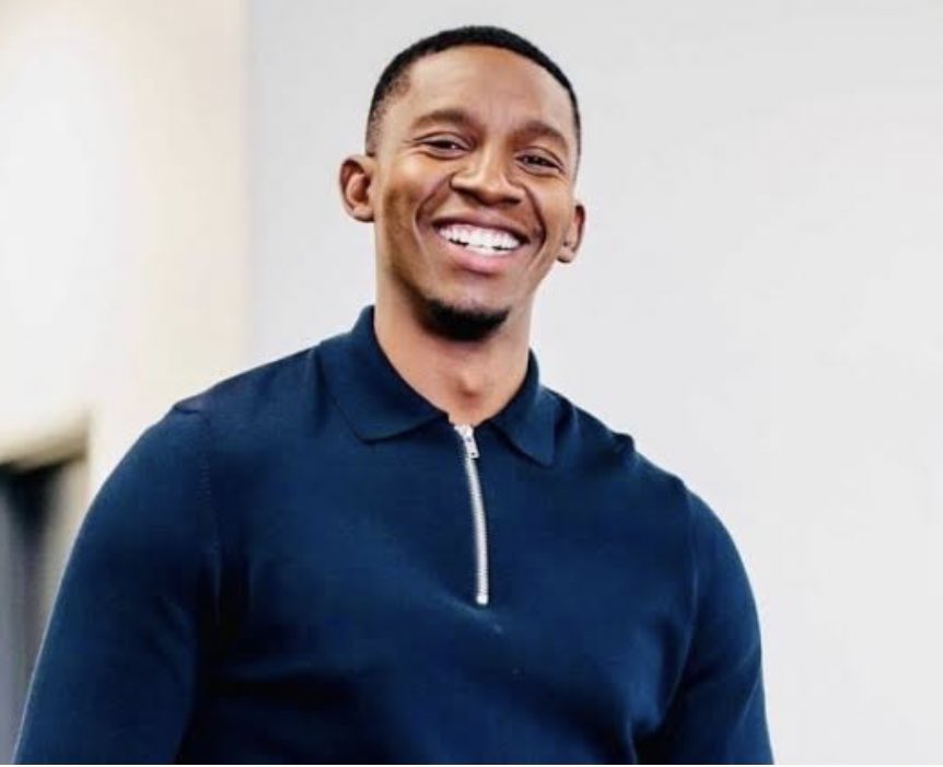 yolie6069's tweet photo. If you happy with Lawrence presenting skills like and retweet bcz he’s doing a great job 🔥😍😍👏🏽👏🏽 #BBTitans https://t.co/98D166riRS