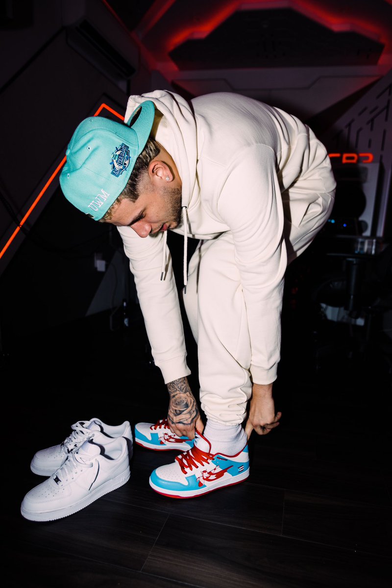 DVL Studios tweet media