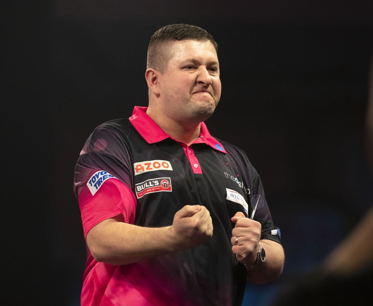 DartsWorldMedia tweet media