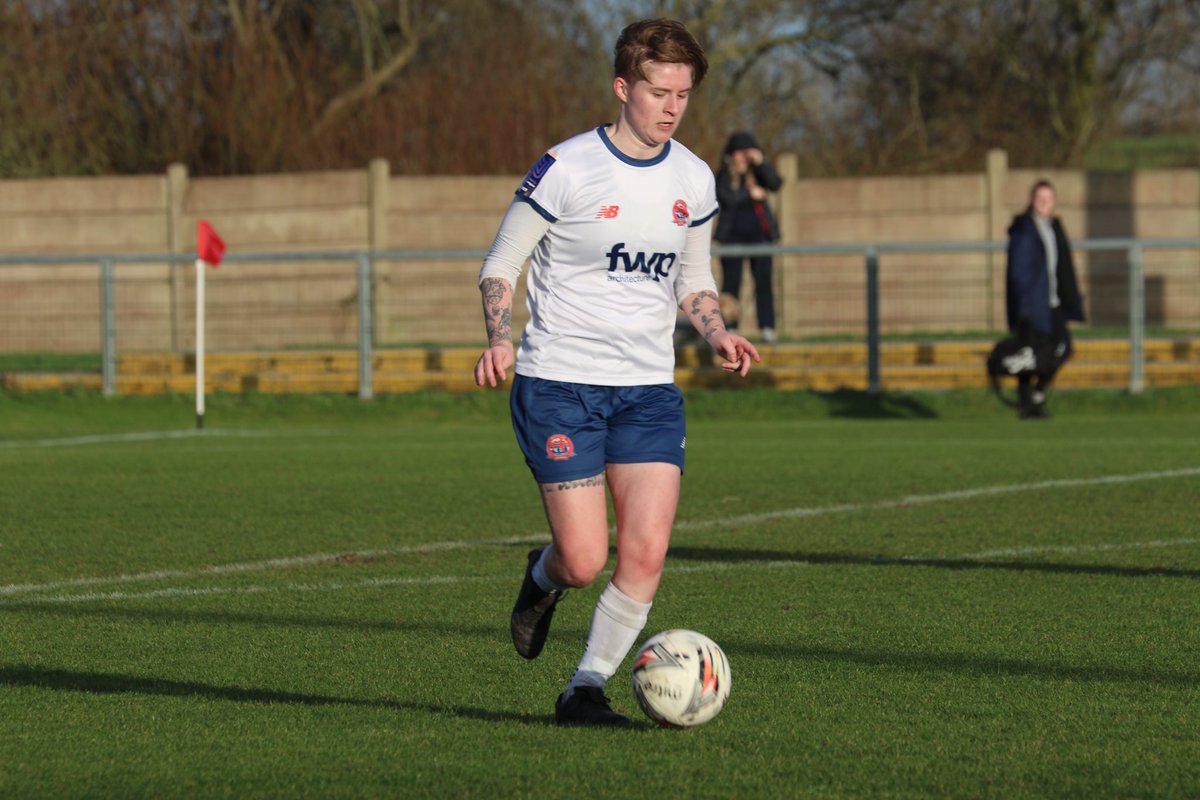 Good to see <a href="/CaraBickett12/">Cara Bickett</a> back in the starting XI after loan spell. 

Solid performance by Cara today and full 90’ in the bank 💪🏼⚽️

#BornToBeFylde