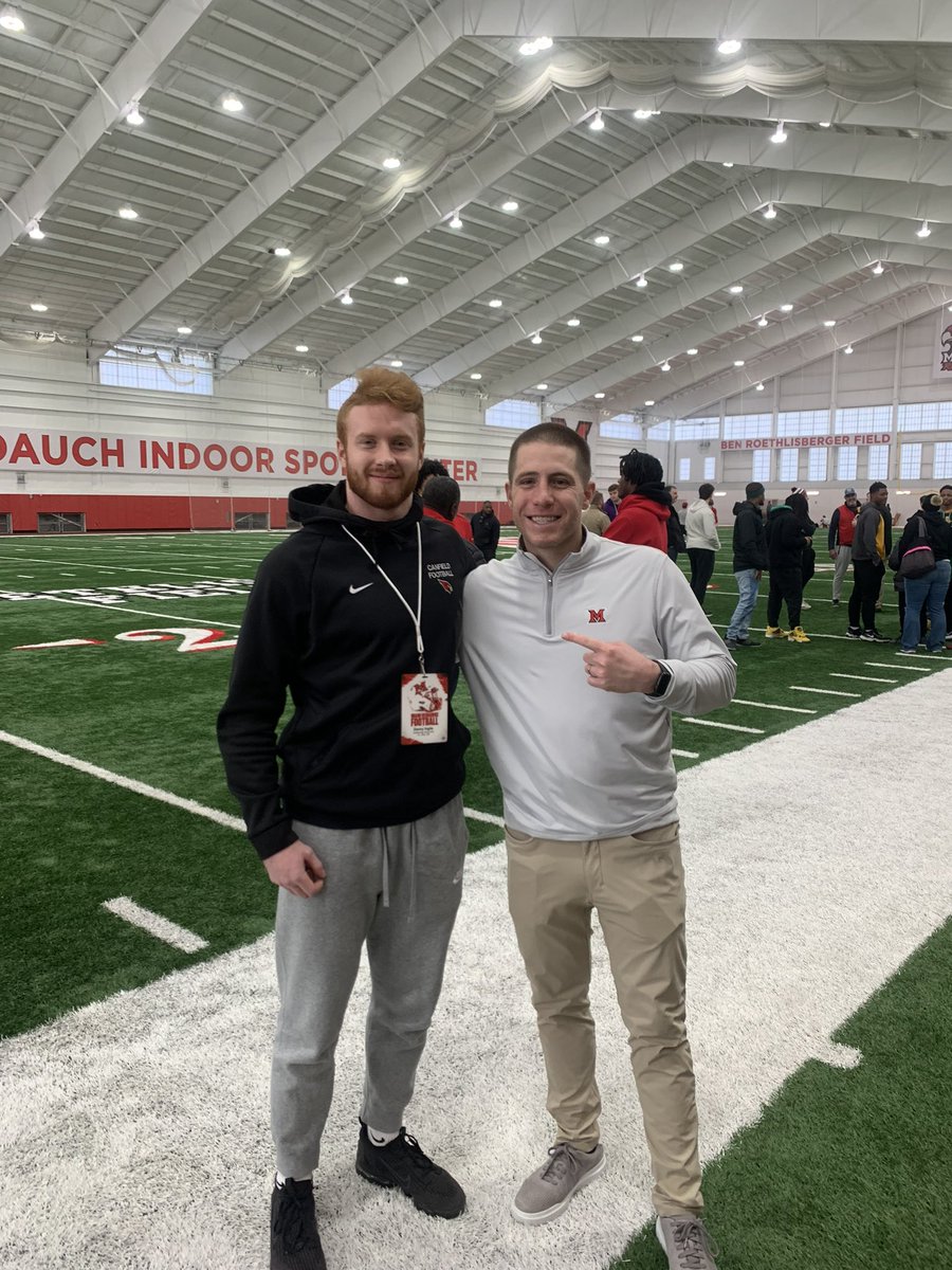 danny_inglis10's tweet photo. After a great conversation with @Coach_JoeBowen @Martin_Miami_HC  and a great visit, I’m blessed to receive an offer from the University of Miami Ohio @MiamiOHFootball https://t.co/JO3azINPNV