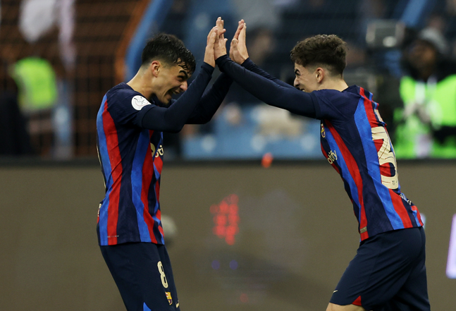 TrollFootball's tweet photo. Pedri and Gavi https://t.co/GafkjZCX2I