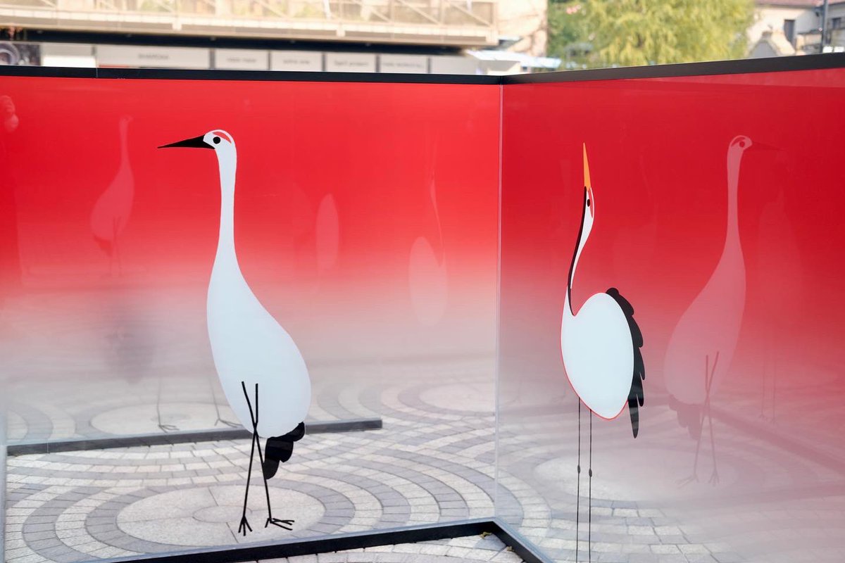 DecueWu's tweet photo. Amazing opportunity to see my illustration being made into an installation artwork. Currently exhibiting in Shanghai Columbia Circle till March. Thanks to my curator Paul Fang. https://t.co/7VyxabgN82