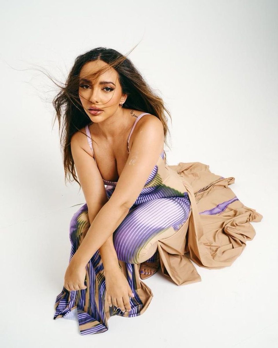 ArgJadeUpdates's tweet photo. Sony Music confirmó que Jade firmó un contrato con el equipo de UK y USA de RCA Récords para su carrera en solitario.

También confirmaron que firmó un contrato de representación mundial con Full Stop Mamagement, misma agencia que representa a artistas como Harry Styles. https://t.co/nKN8WNh6VW