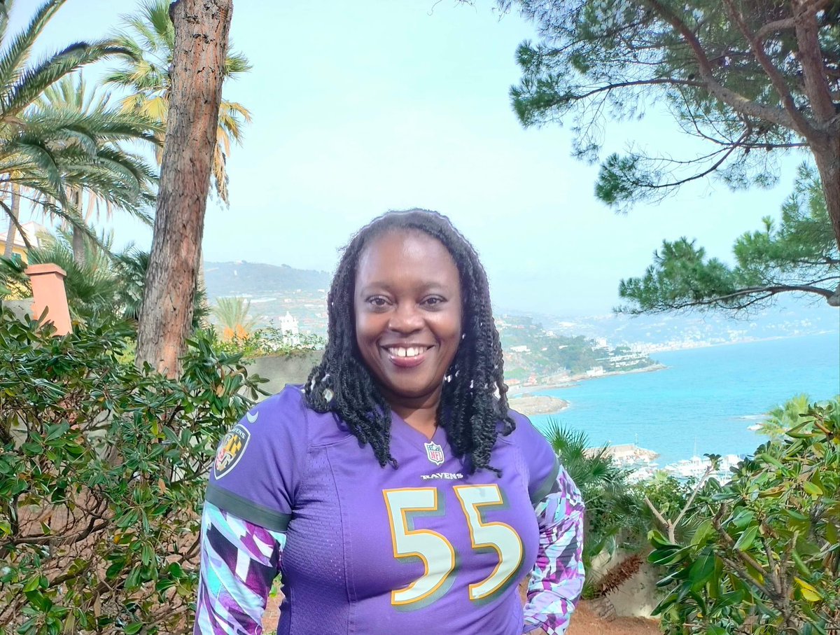HarlemRenQueen's tweet photo. @LRCanik TSizzle 55 because it is the only jersey that I have here in France. Game starts at 2am! Let’s go, Ravens! Photo is from a trip to Italy. https://t.co/NVUxSDQyrW