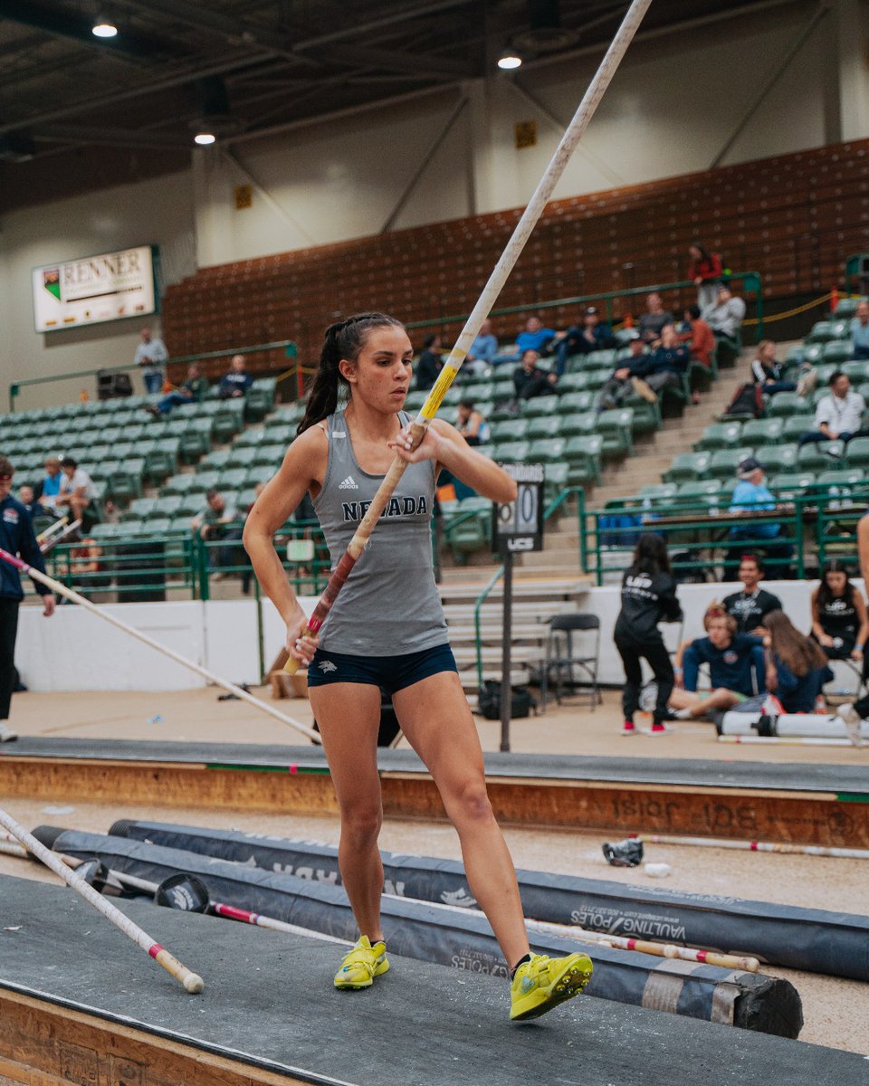 WolfPackTrack's tweet image. 2023 National Pole Vault Summit 🌟

Congratulations to Camrin Dolcini for earning a 🥇 place finish in the College Women event!

#BattleBorn